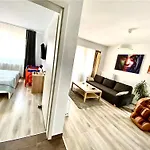 Relaxing Coresi Studio